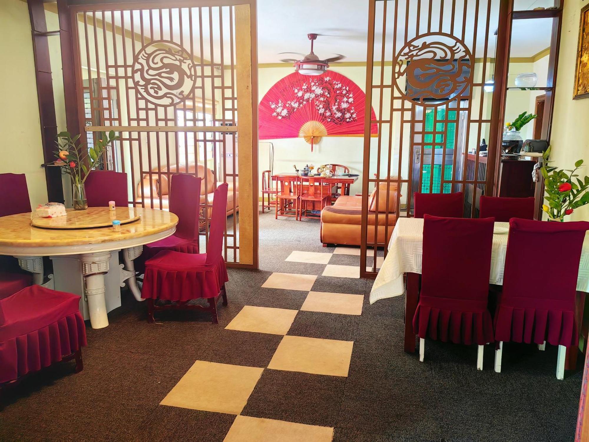 Hongyuanprimierhotel Accra Extérieur photo