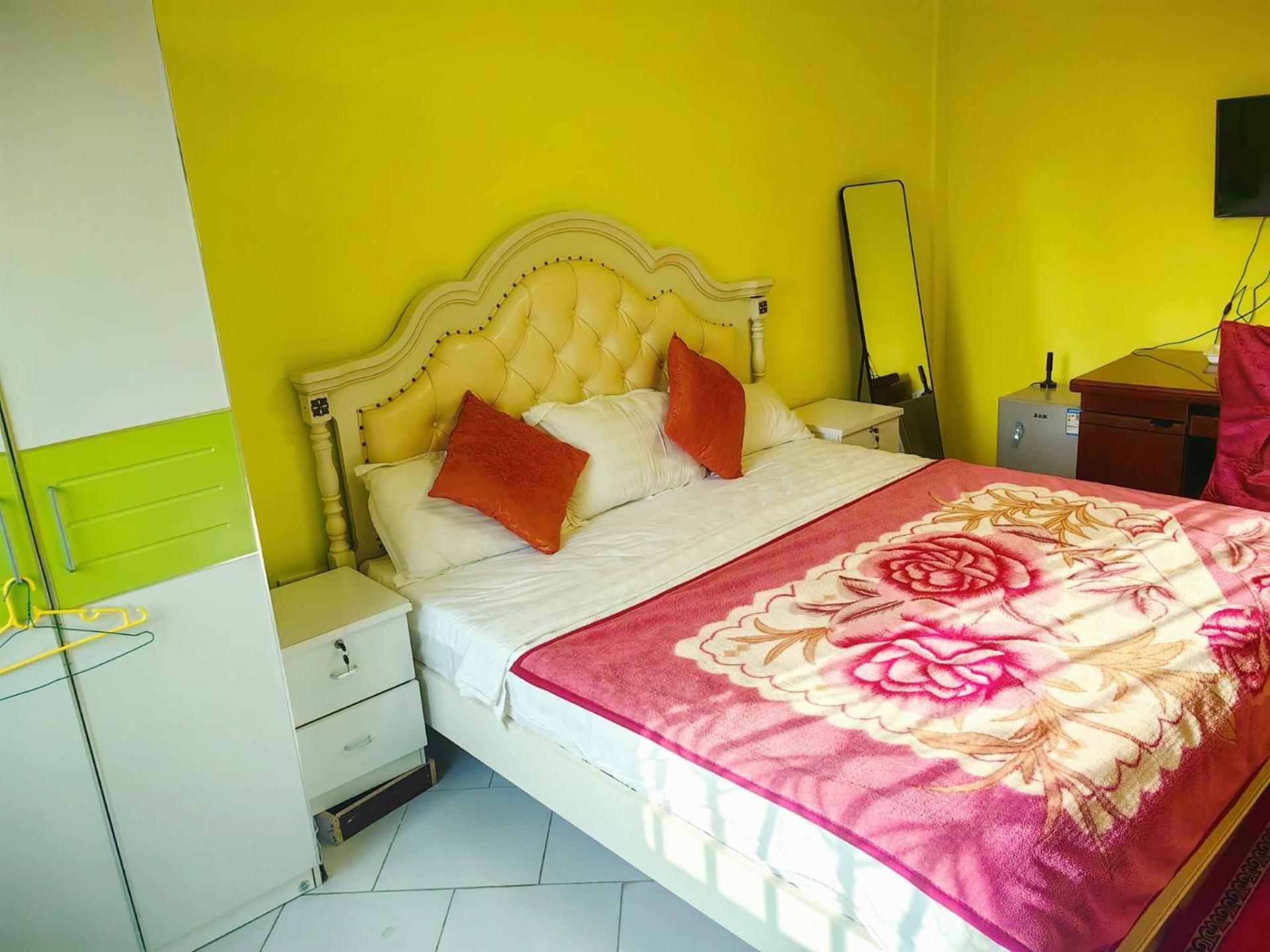 Hongyuanprimierhotel Accra Extérieur photo
